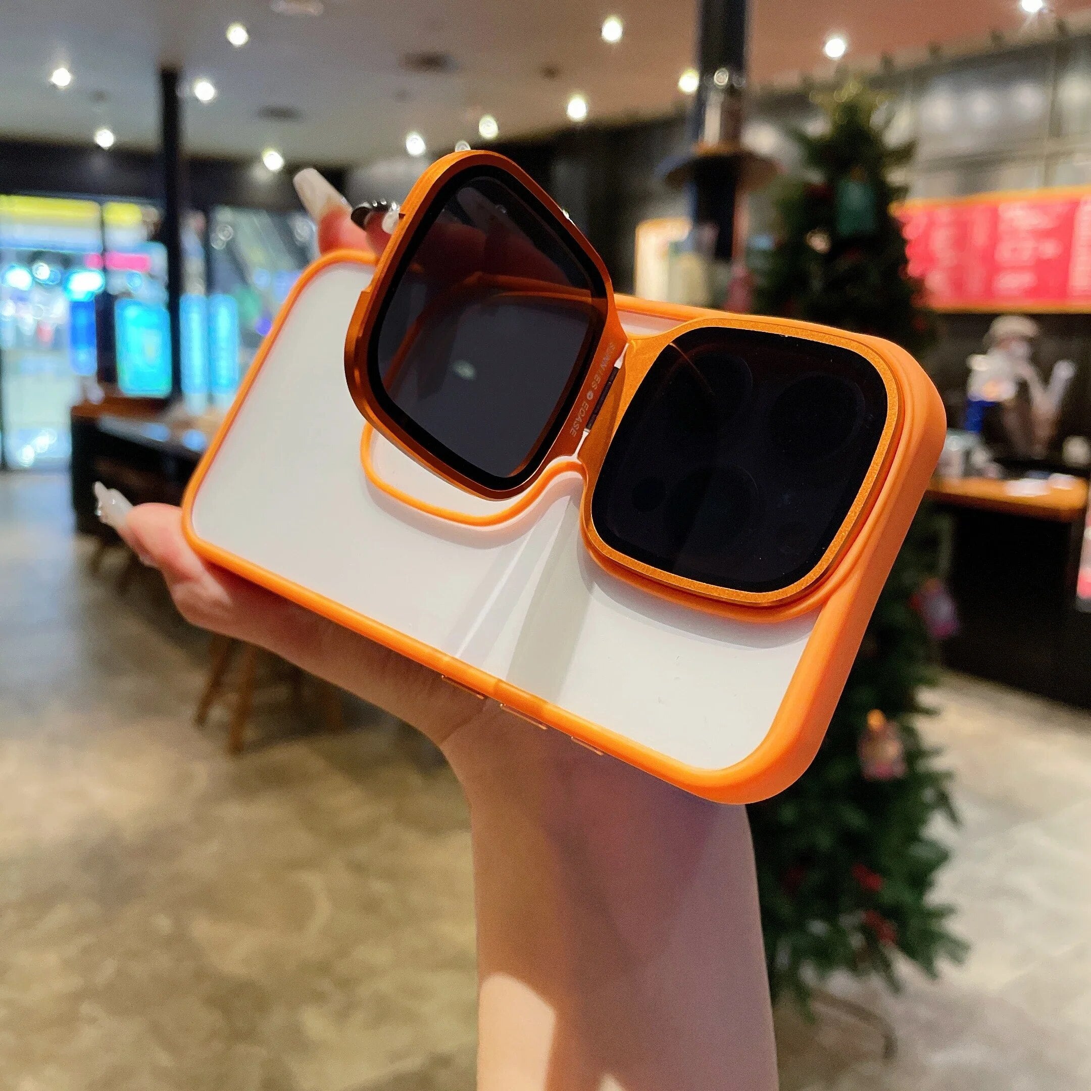 iPhone Metal Stand Sunglasses Case
